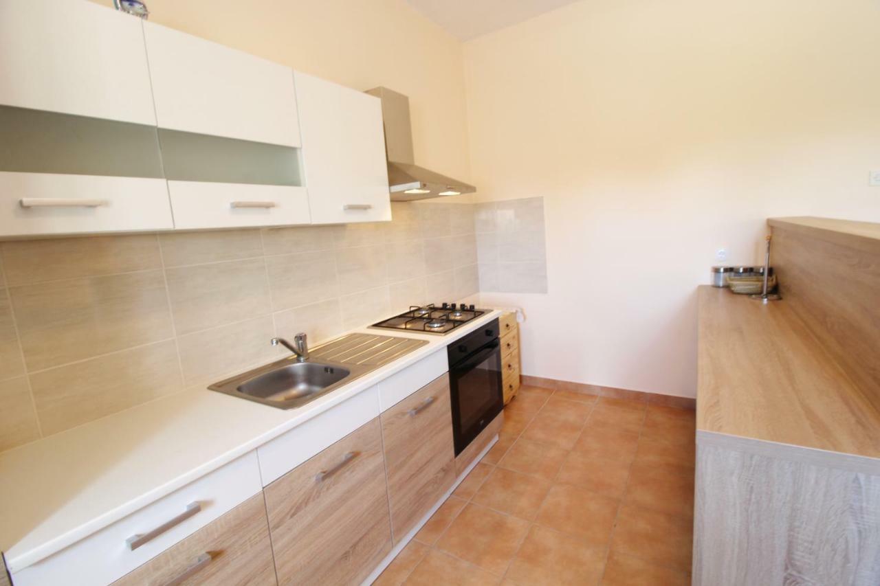 Apartment Sime Nin Kültér fotó