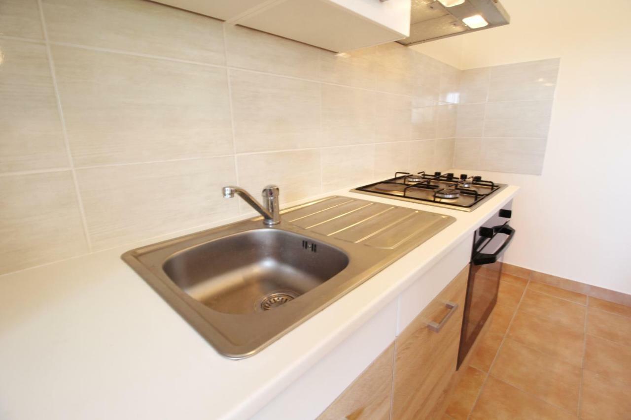 Apartment Sime Nin Kültér fotó