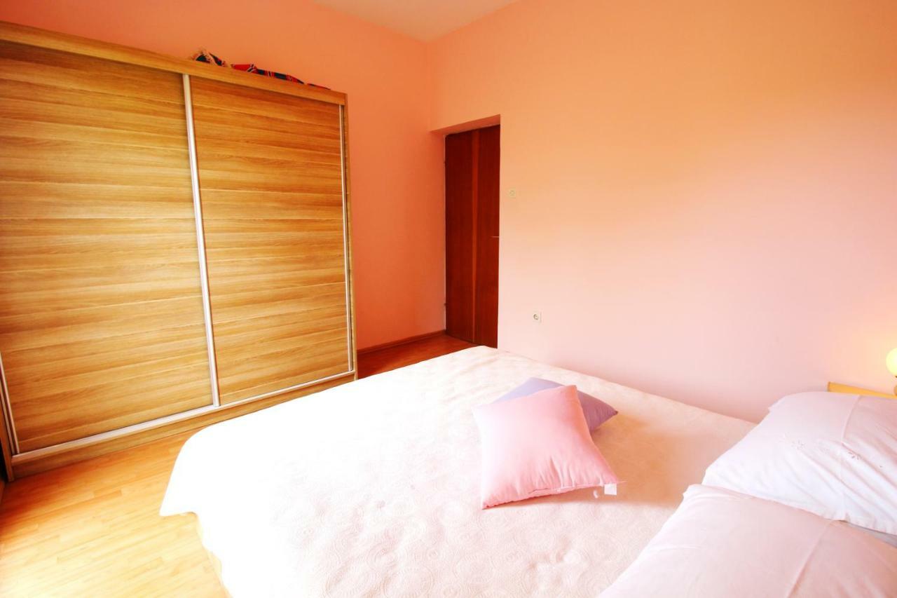 Apartment Sime Nin Kültér fotó