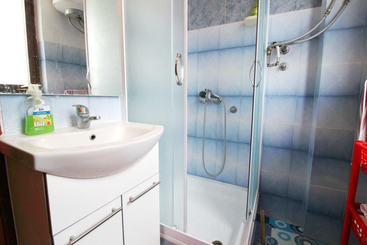Apartment Sime Nin Kültér fotó