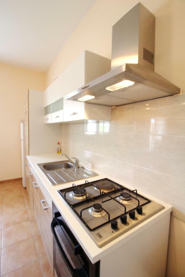 Apartment Sime Nin Kültér fotó